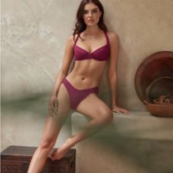 NWT PILYQ Zen Basic Ruched Full Bikini Bottoms Burgundy - Picture 1 of 8